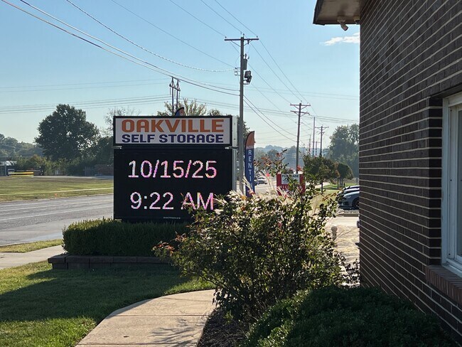 Plus de détails pour 4888 Baumgartner Rd, Mehlville, MO - Bureau à louer