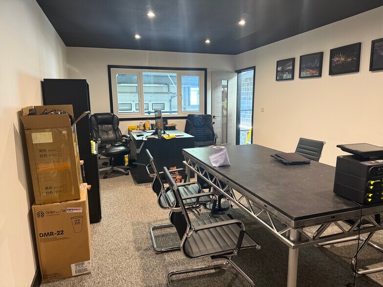 Units A2 Glenmore Business Park, Portfield, Chichester à louer - Photo du bâtiment - Image 3 de 9