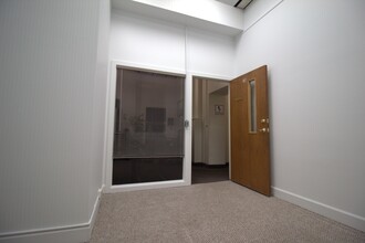 127-133 W Michigan Ave, Ypsilanti, MI for lease Interior Photo- Image 1 of 4