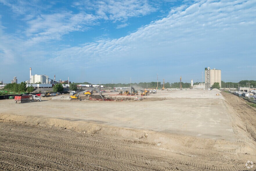 7955 W 59th St, Summit, IL à louer - Photo du bâtiment - Image 2 de 2