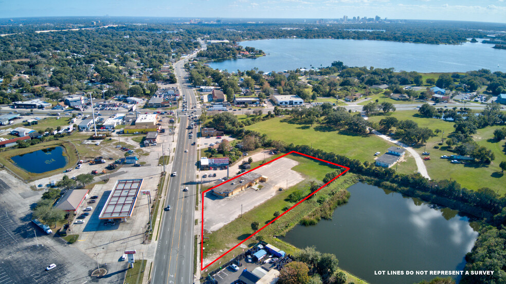 5040 Edgewater Dr, Orlando, FL for sale - Building Photo - Image 1 of 1