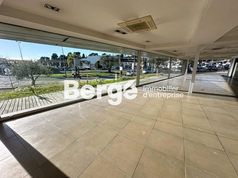 Retail in Mougins for sale - Building Photo - Image 2 of 21