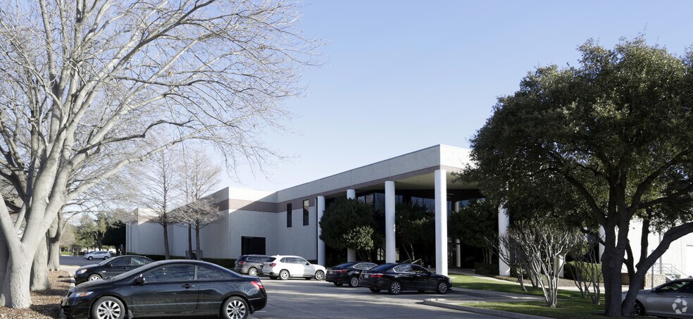 1505 Wallace Dr, Carrollton, TX for lease - Building Photo - Image 1 of 10