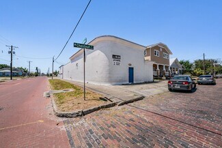 Plus de détails pour 2902 W Chestnut St, Tampa, FL - Industriel à louer