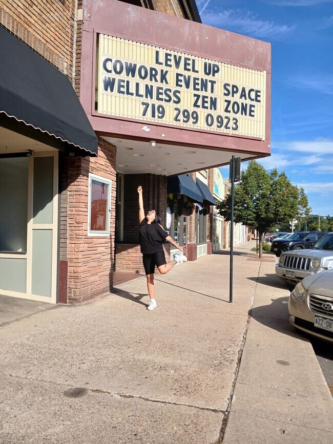Plus de détails pour 125-129 E Abriendo Ave, Pueblo, CO - Coworking à louer