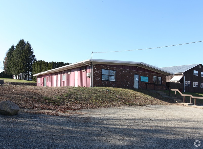 44 Lebanon Rd, Bozrah, CT à vendre - Photo principale - Image 1 de 4