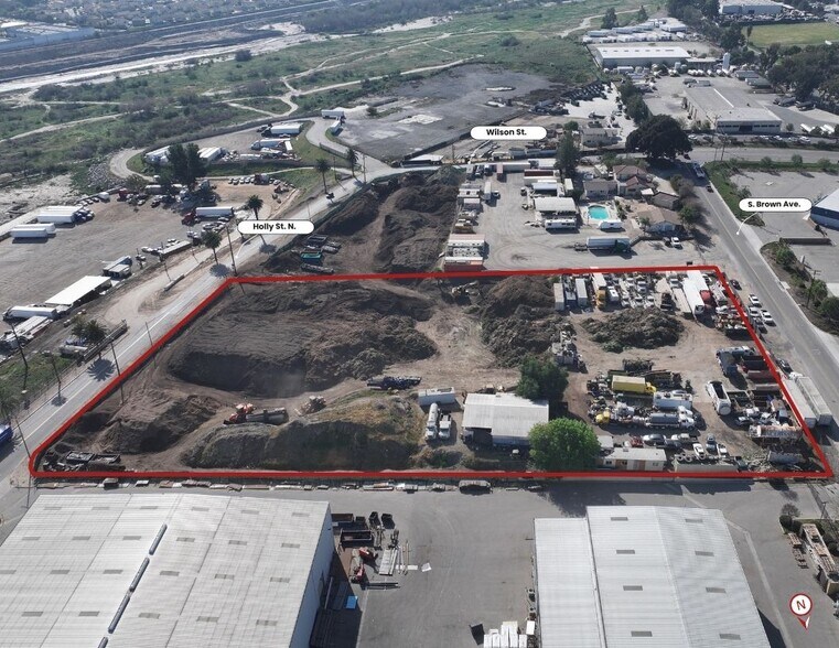 1880 Brown Ave, Riverside, CA à vendre - Photo du bâtiment - Image 3 de 4