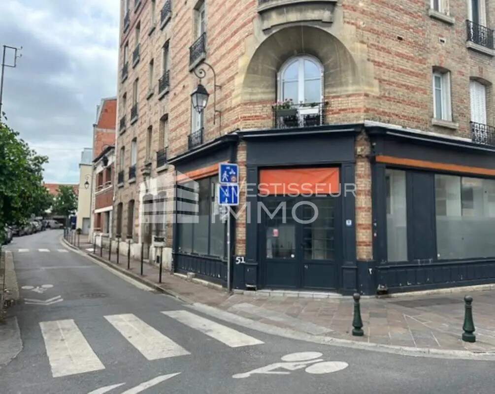 Commerce de détail dans Nanterre à vendre Photo du bâtiment- Image 1 de 10
