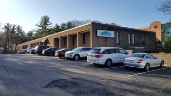 318-320 Bear Hill Rd, Waltham MA - Life Science