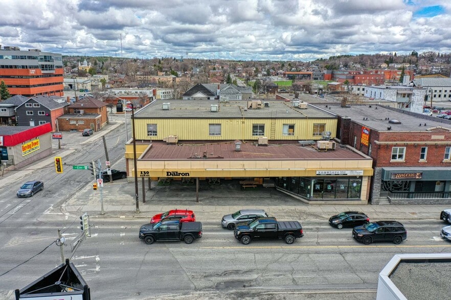 130 Elm St, Sudbury, ON à louer - Photo du bâtiment - Image 2 de 19