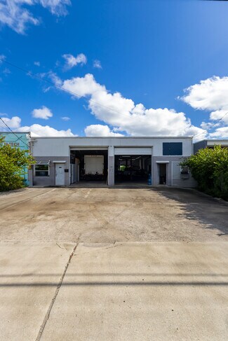 Plus de détails pour 526-528 S Dixie Hwy E, Pompano Beach, FL - Industriel à louer