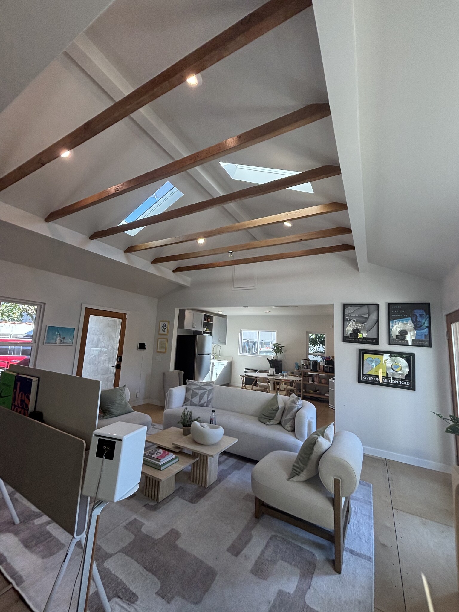 3360 S Robertson Blvd, Los Angeles, CA for lease Building Photo- Image 1 of 10