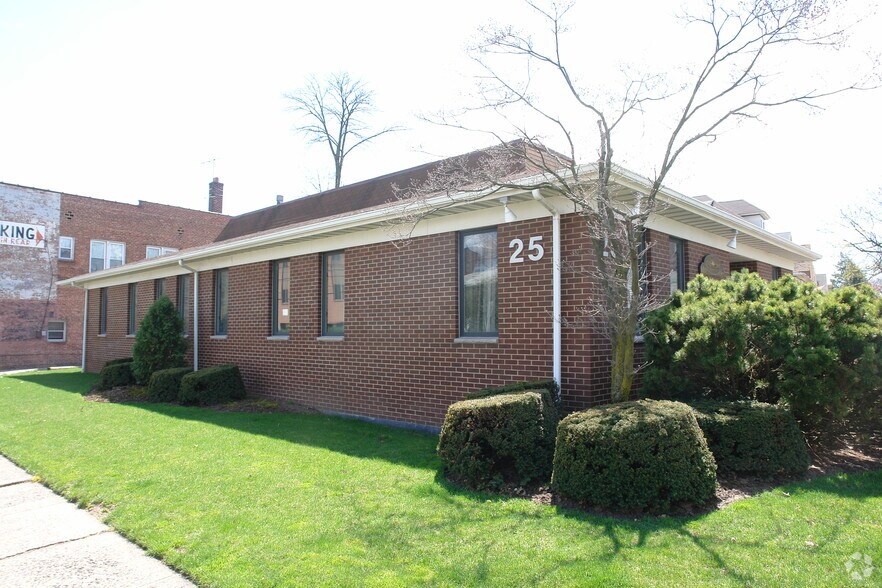 25 Morris Ave, Springfield, NJ à vendre - Photo principale - Image 1 de 4