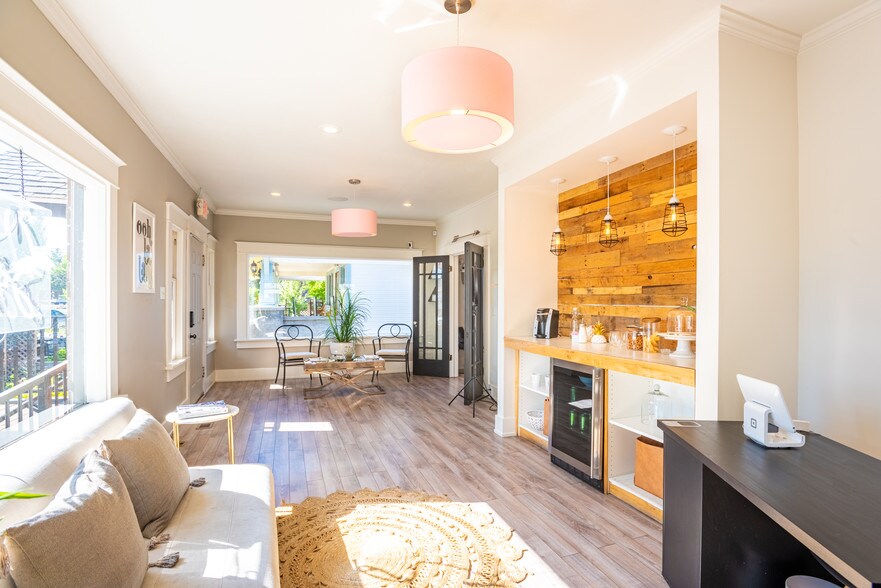 231 Flint St, Reno, NV à vendre - Photo intérieure - Image 3 de 9