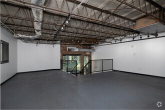 1001 Main St, Bridgeport, CT for lease Interior Photo- Image 2 of 2