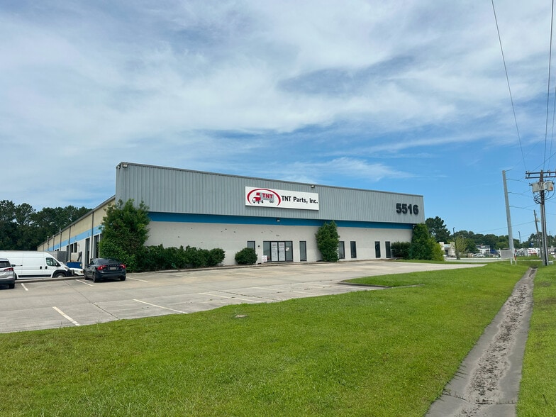 5516 Export Blvd, Garden City, GA for lease - Building Photo - Image 1 of 3