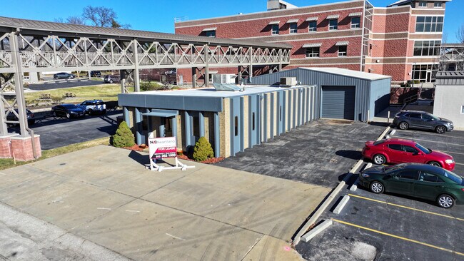 More details for 5815 Outlook St, Mission, KS - Industrial for Lease