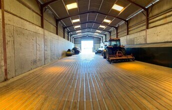 King Rudding Lane, Riccall for lease Interior Photo- Image 2 of 2