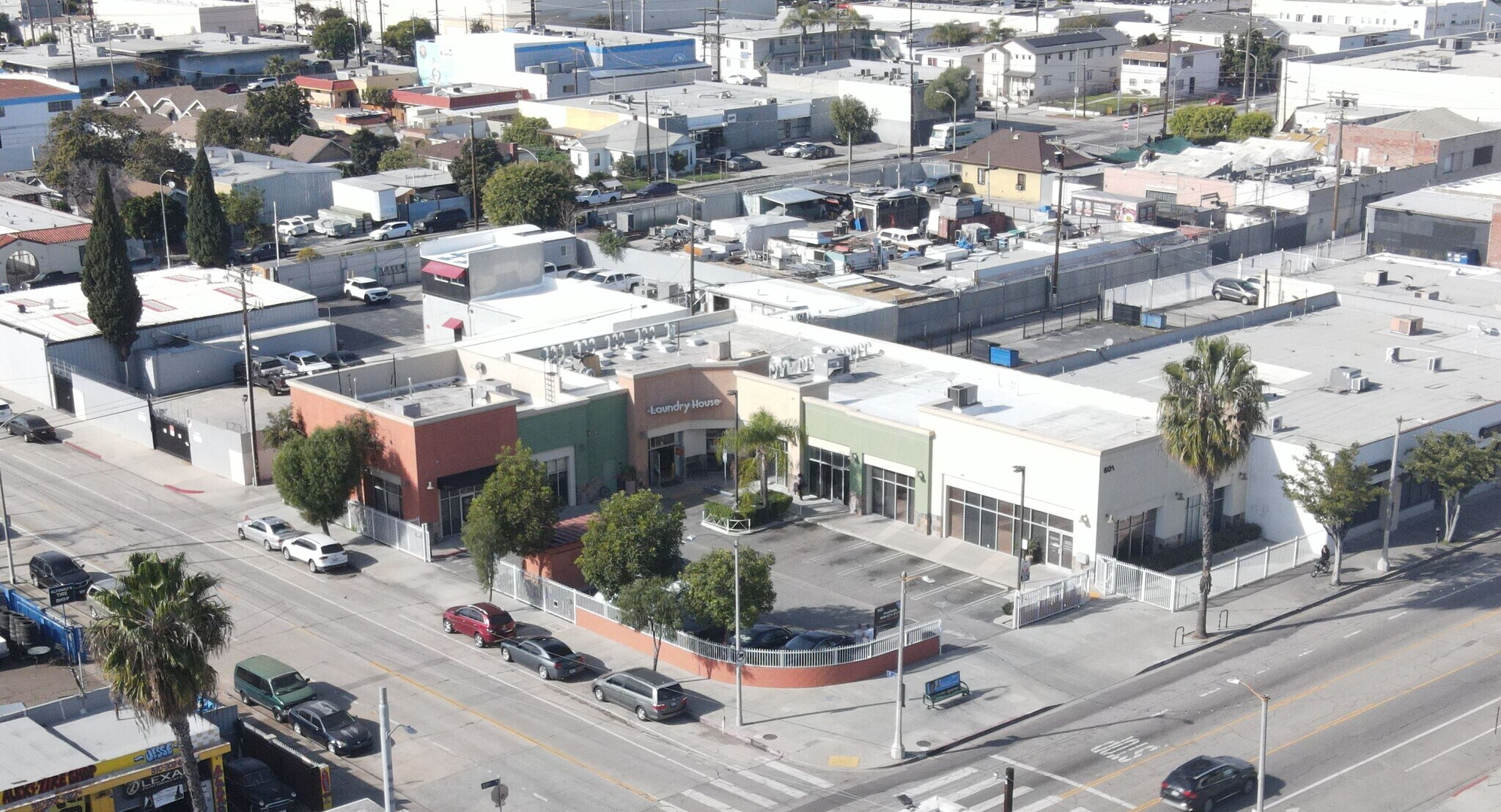 601 N Avalon Blvd, Wilmington, CA for lease Primary Photo- Image 1 of 11