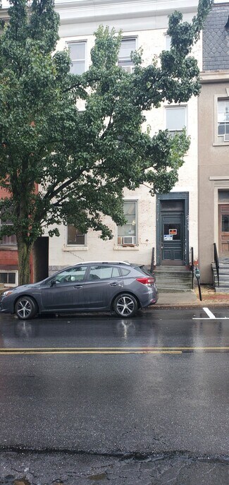Plus de détails pour 319 W Market St, Pottsville, PA - Multi-résidentiel à vendre