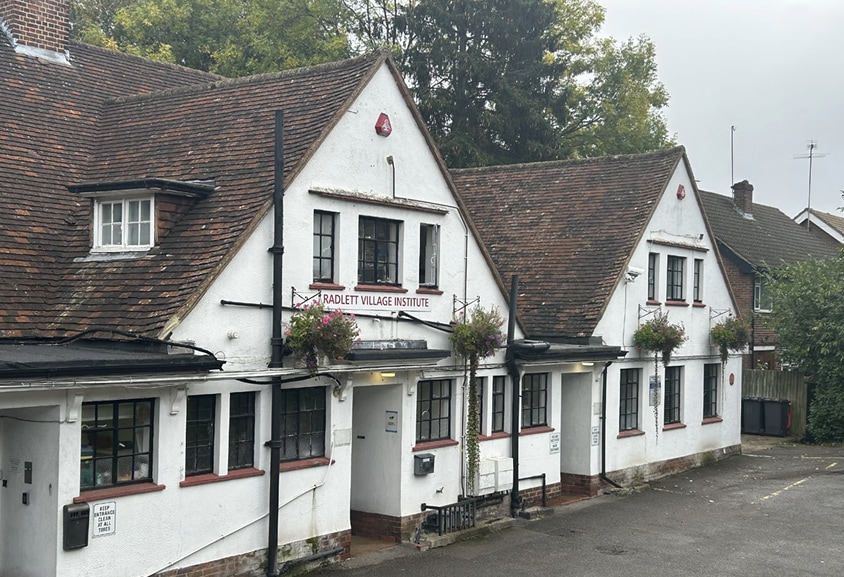 Radlett Village Institute, Watling St, Radlett for lease Primary Photo- Image 1 of 4