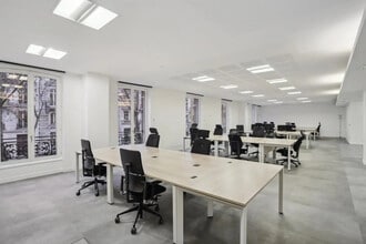 148 Boulevard Haussmann, Paris for lease Interior Photo- Image 2 of 11