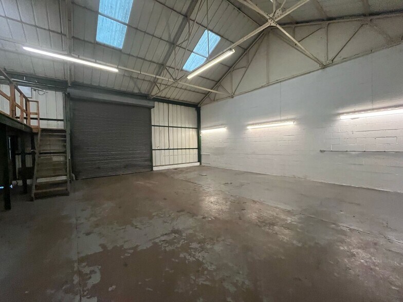 Unit 5D Marchington Industrial Estate, Stubby Lane, Marchington à louer - Photo du bâtiment - Image 3 de 5