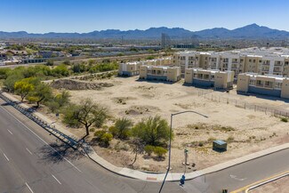 Plus de détails pour SWC Thornydale Rd & Aerie Dr, Tucson, AZ - Terrain à louer