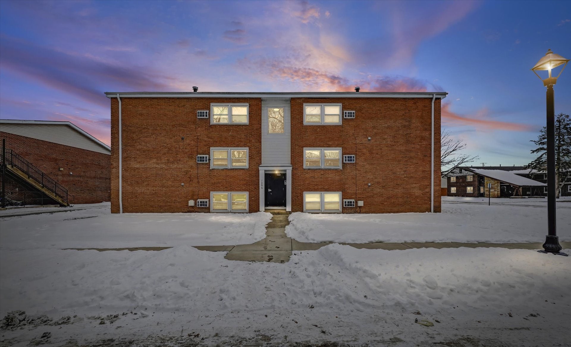 1306 Silver St, Urbana, IL for sale Primary Photo- Image 1 of 22