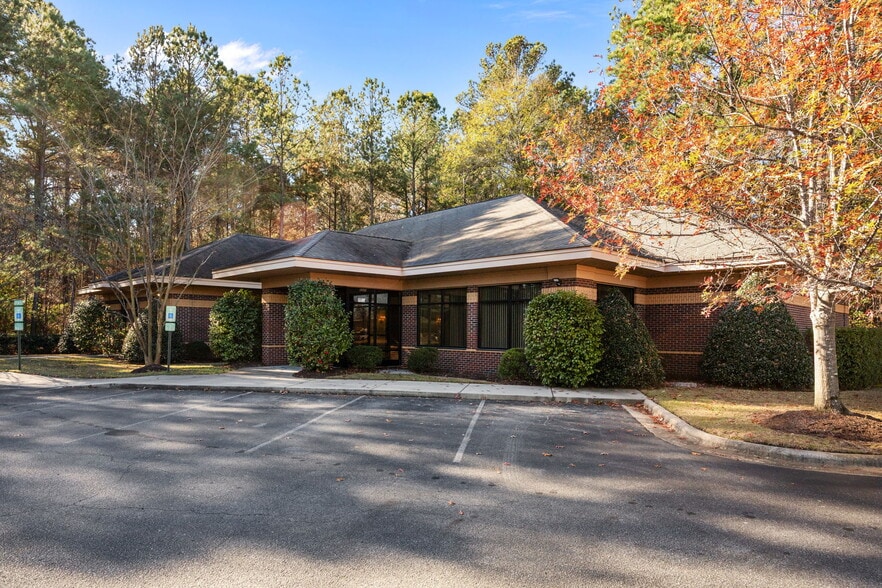 2223 Hemby Ln, Greenville, NC for sale - Building Photo - Image 2 of 73