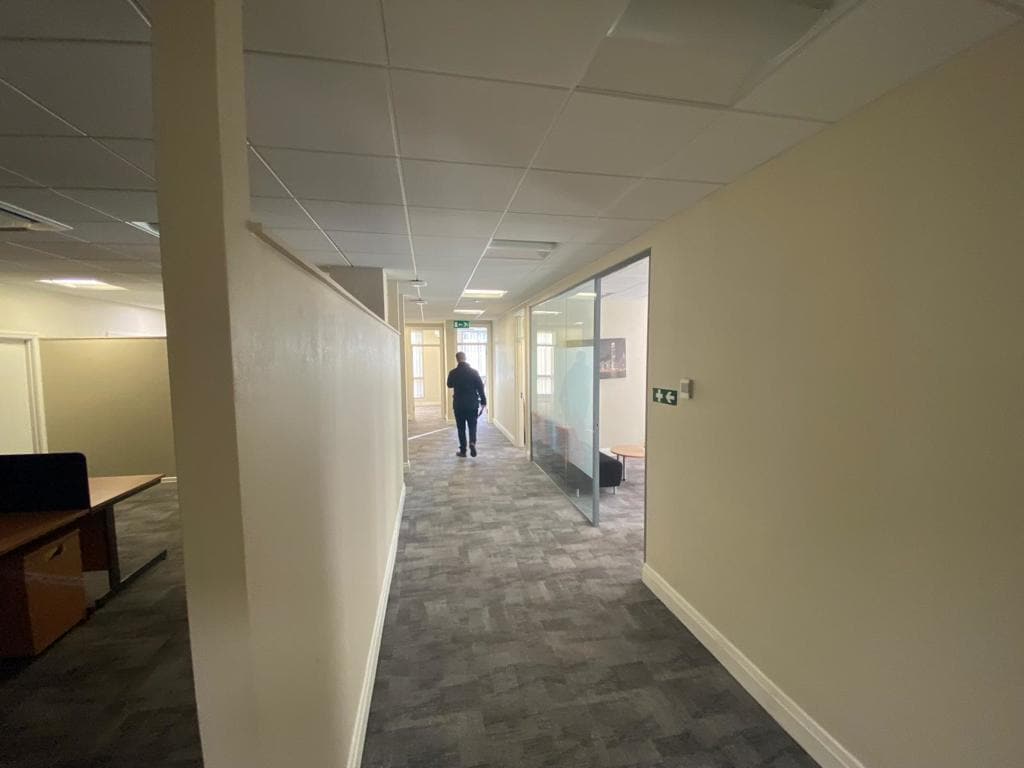 39-43 High St, St Neots for lease Interior Photo- Image 1 of 1
