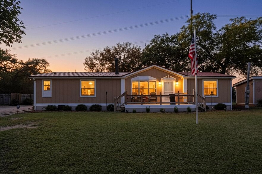 15711 La Hacienda Dr, Austin, TX for sale - Building Photo - Image 3 of 34