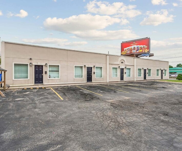 811 King St W, Hamilton, ON for sale - Building Photo - Image 3 of 5