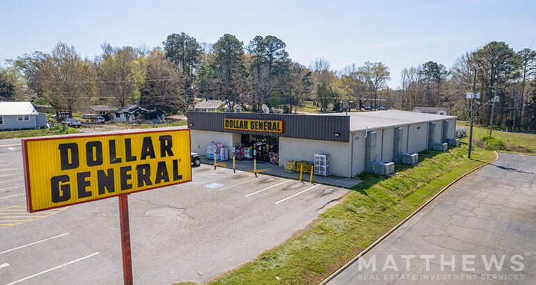 274 E Savannah St, Calhoun Falls, SC à louer - Photo du bâtiment - Image 2 de 4