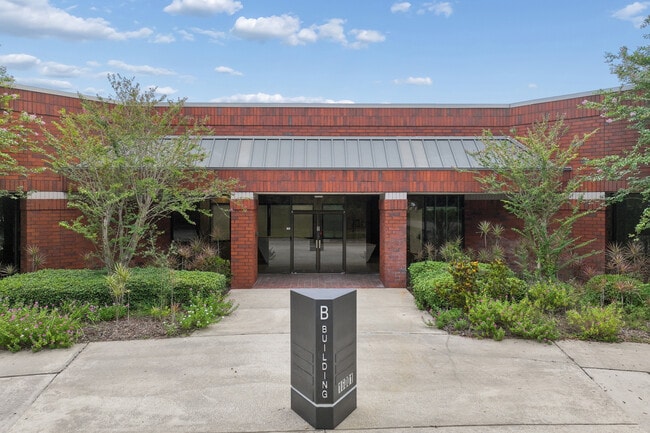 More details for 16001 Bay Vista Dr, Clearwater, FL - Office for Lease