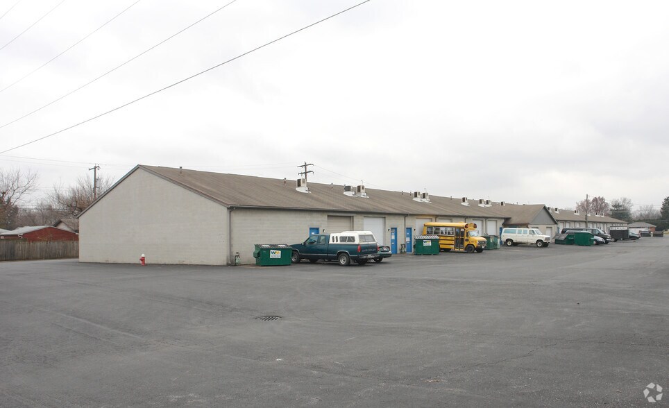 1472 Courtright Rd, Columbus, OH à louer - Photo principale - Image 1 de 4