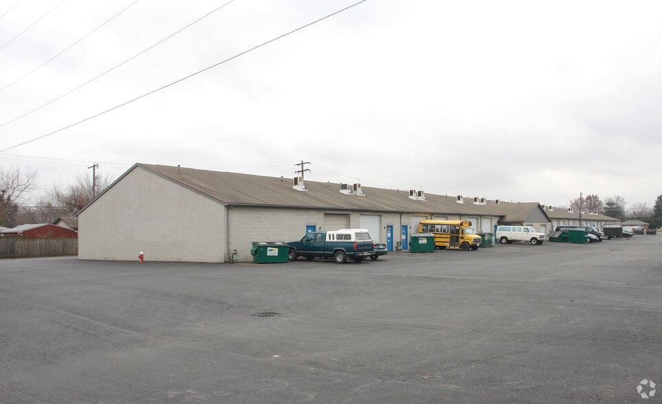 3723-3871 April Ln, Columbus, OH for lease - Building Photo - Image 1 of 20