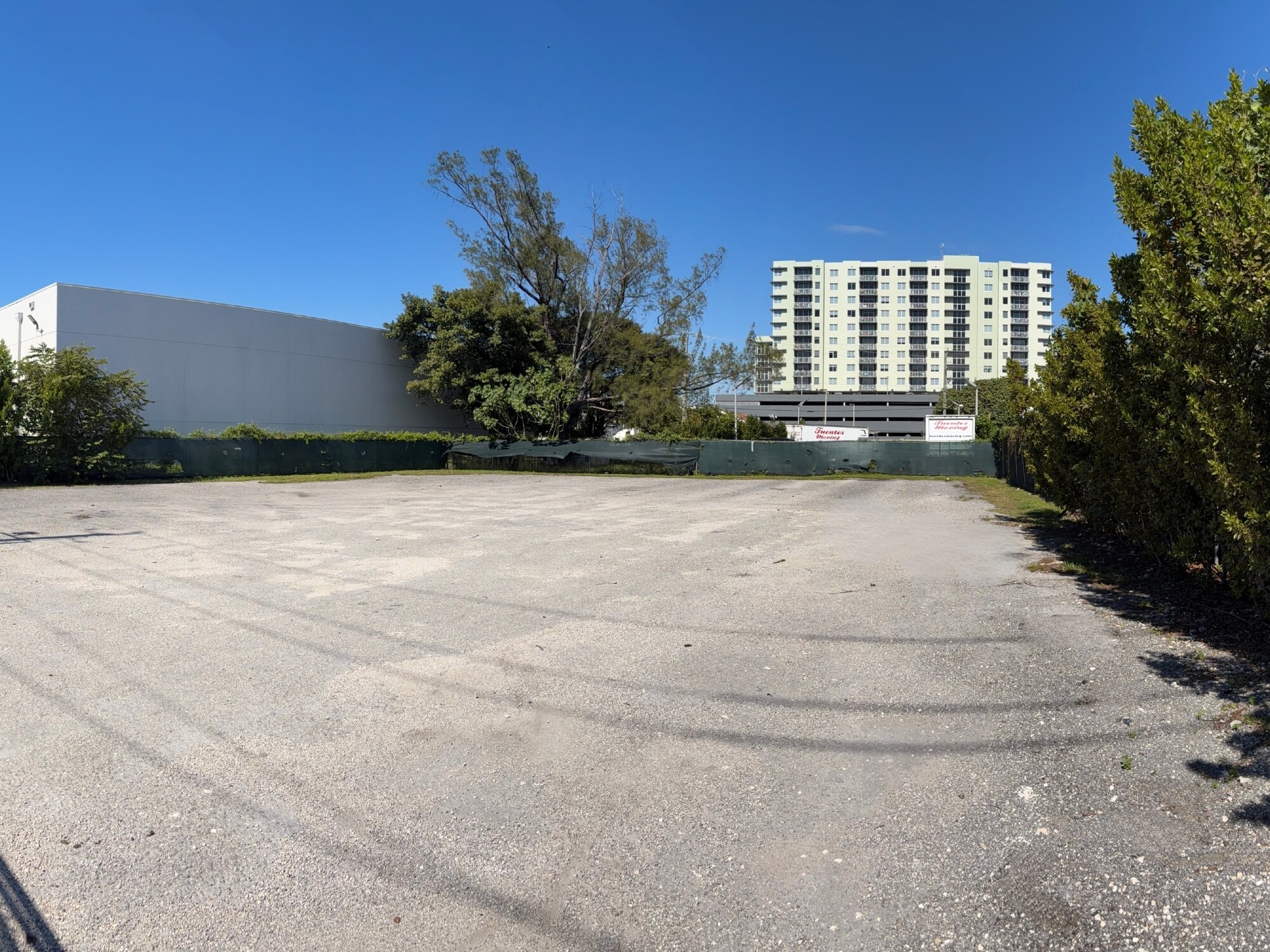 3565 NW 34th St, Miami, FL for lease Primary Photo- Image 1 of 9