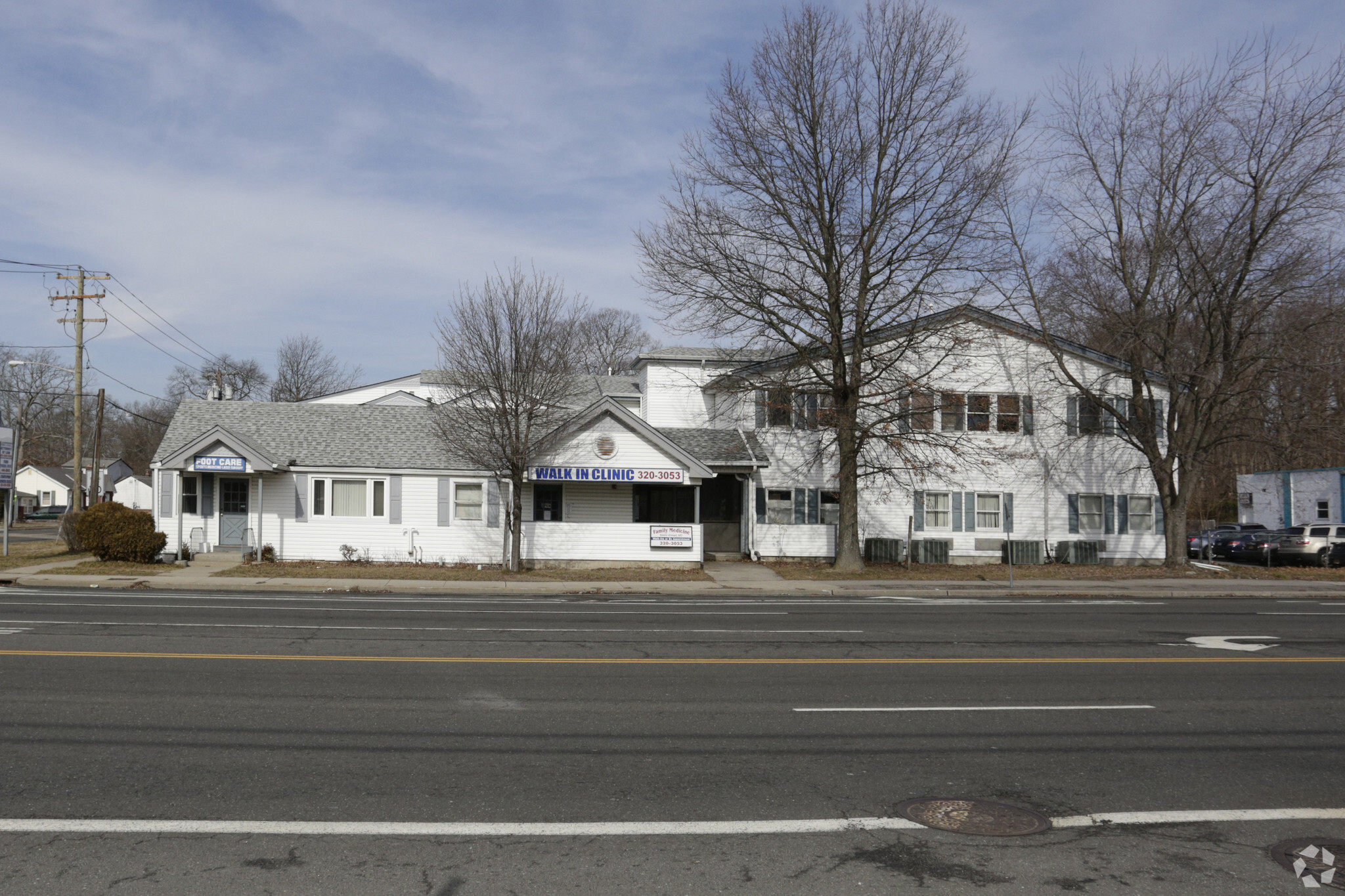 1305 Middle Country Rd, Selden, NY à vendre Photo principale- Image 1 de 1