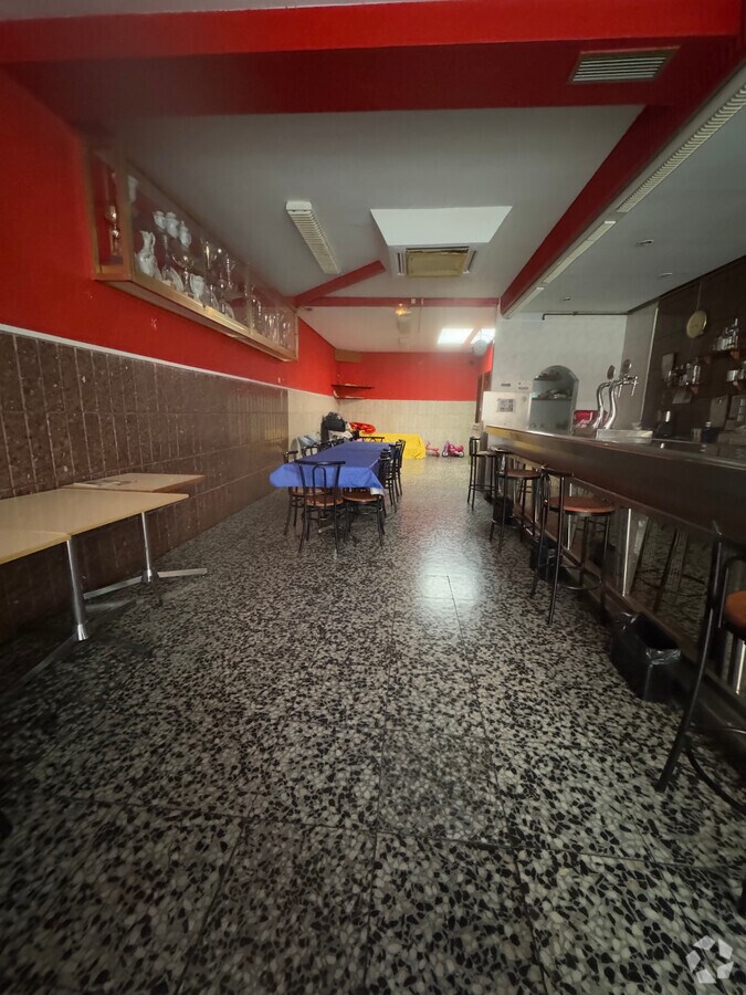 Madrid, MAD 28026 - Unit Puerta A - - Interior Photo - Image 1 of 9