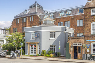 Plus de détails pour 55A High St, London - Bureau à louer