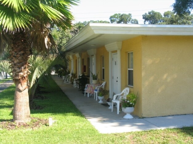 4851 US Highway 17, De Leon Springs, FL à vendre - Photo du bâtiment - Image 3 de 7
