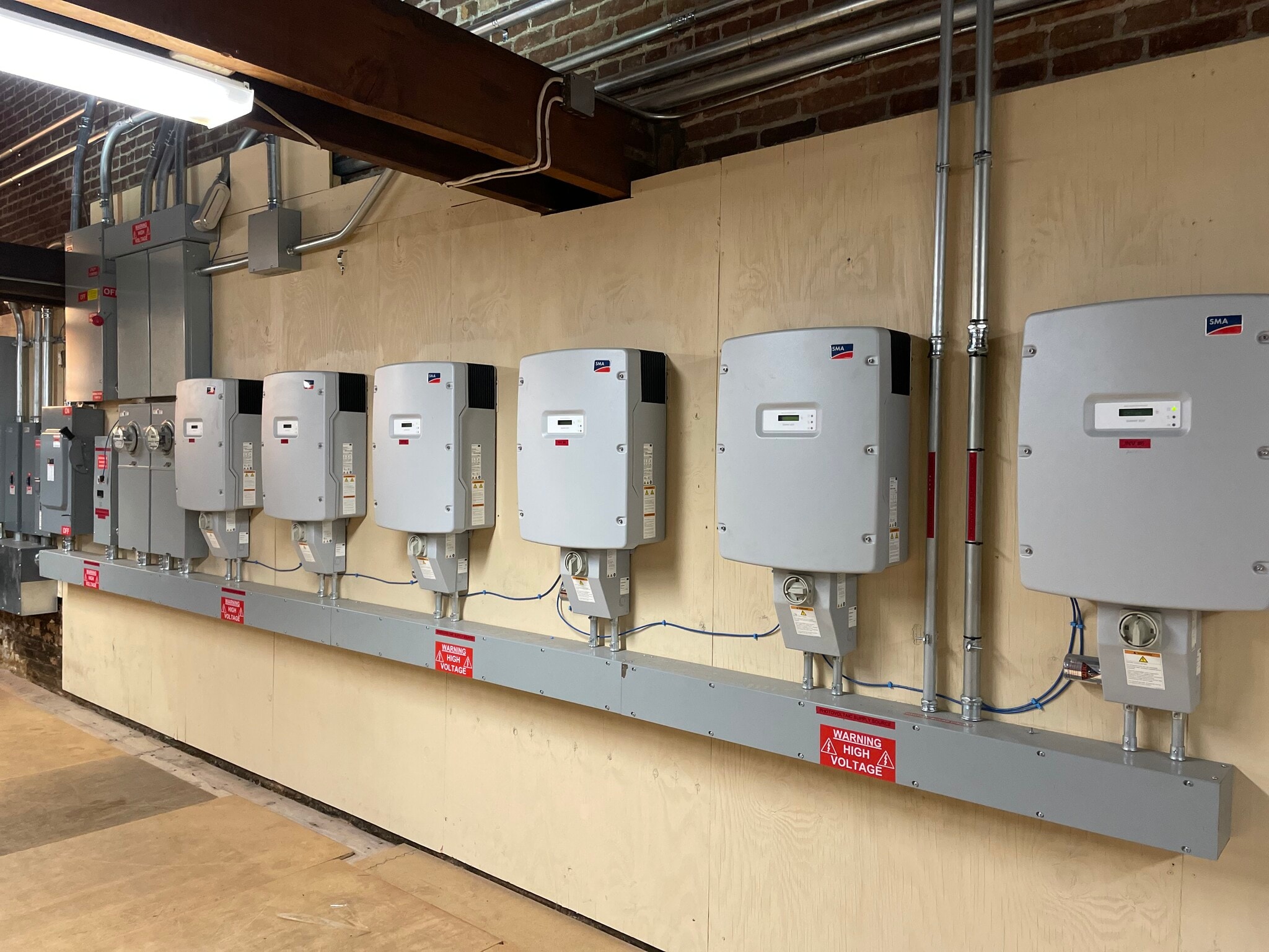 2600 6th Ave, Troy, NY for sale Interior Photo- Image 1 of 9