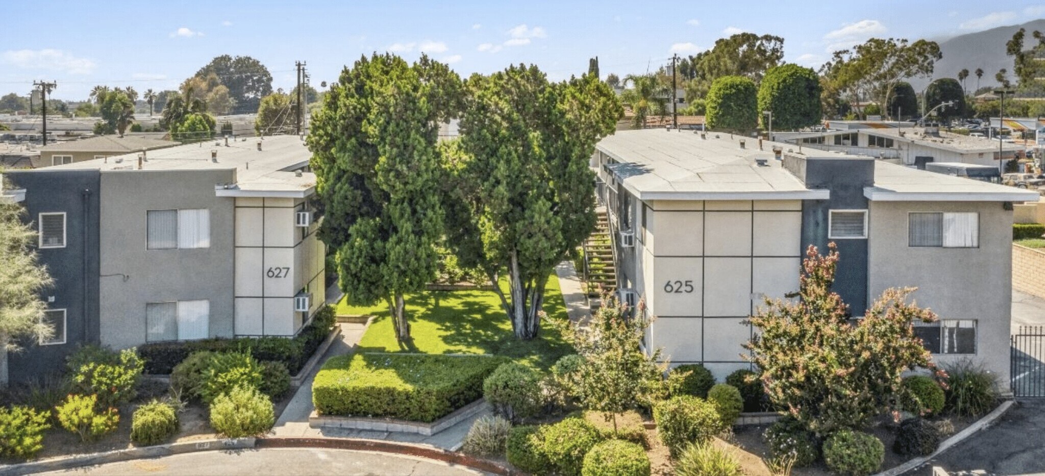 625-627 S Wabash Ave, Glendora, CA à vendre Photo du bâtiment- Image 1 de 1