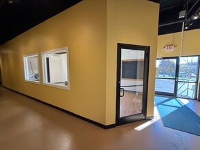 450 Weaver St, Winooski, VT for lease Interior Photo- Image 1 of 7