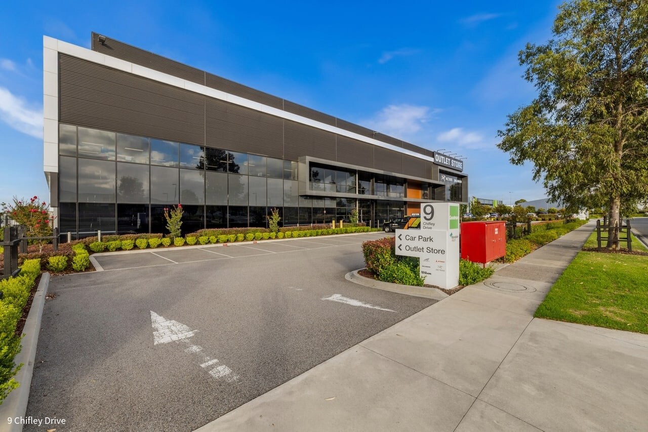 9 Chifley Dr, Moorabbin Airport à louer Photo principale- Image 1 de 2