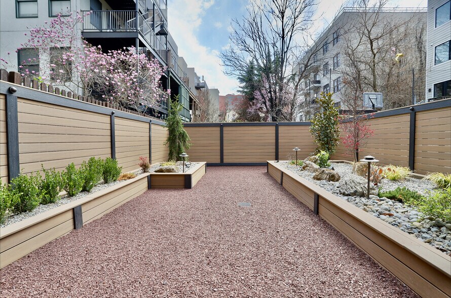 557 1st St, Hoboken, NJ à louer - Photo du bâtiment - Image 3 de 19