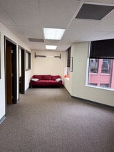 913-919 Pacific Ave, Tacoma, WA for lease Interior Photo- Image 1 of 3