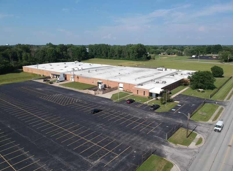 1660 Campbell Rd, Sidney, OH for sale - Primary Photo - Image 1 of 1