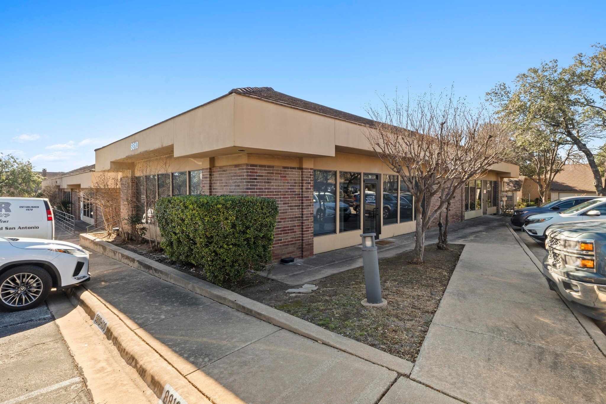 8810 Business Park Dr, Austin, TX for sale Primary Photo- Image 1 of 10